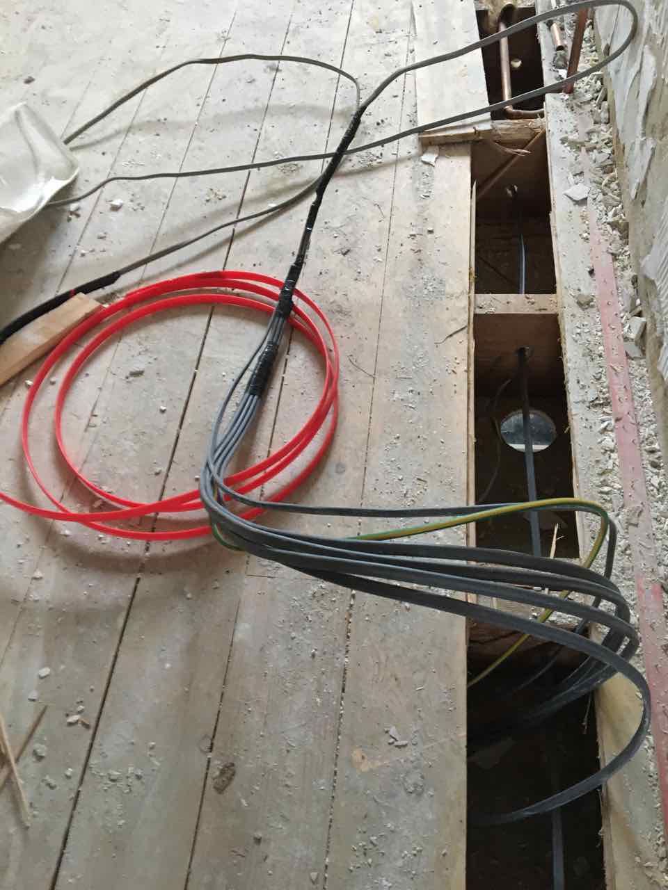 Cable Pulling with Cable Tongue